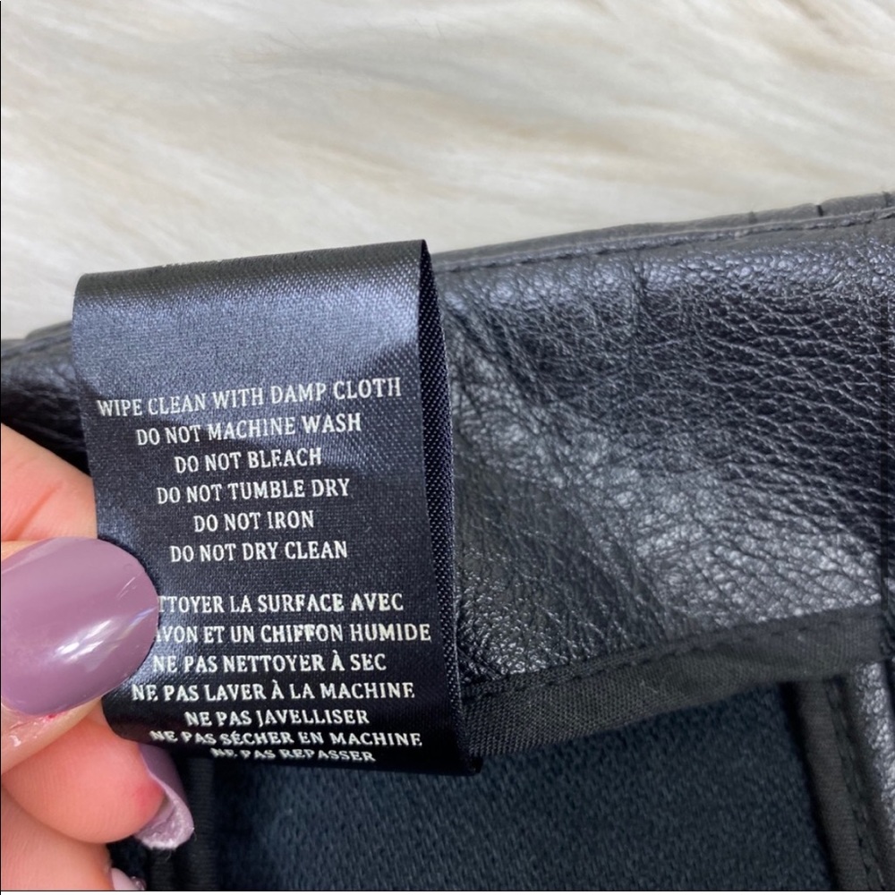 BlankNYC Black Faux Leather Moto Mini Skirt Zip Detail Y2K Size 25 - Picture 9 of 9